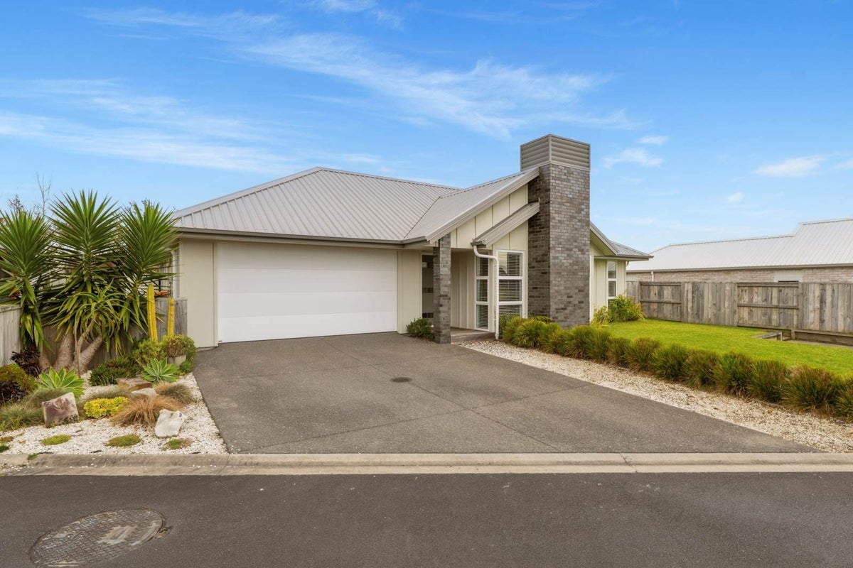 12 Nelson Lane, Omokoroa, Omokoroa - Carousel 2