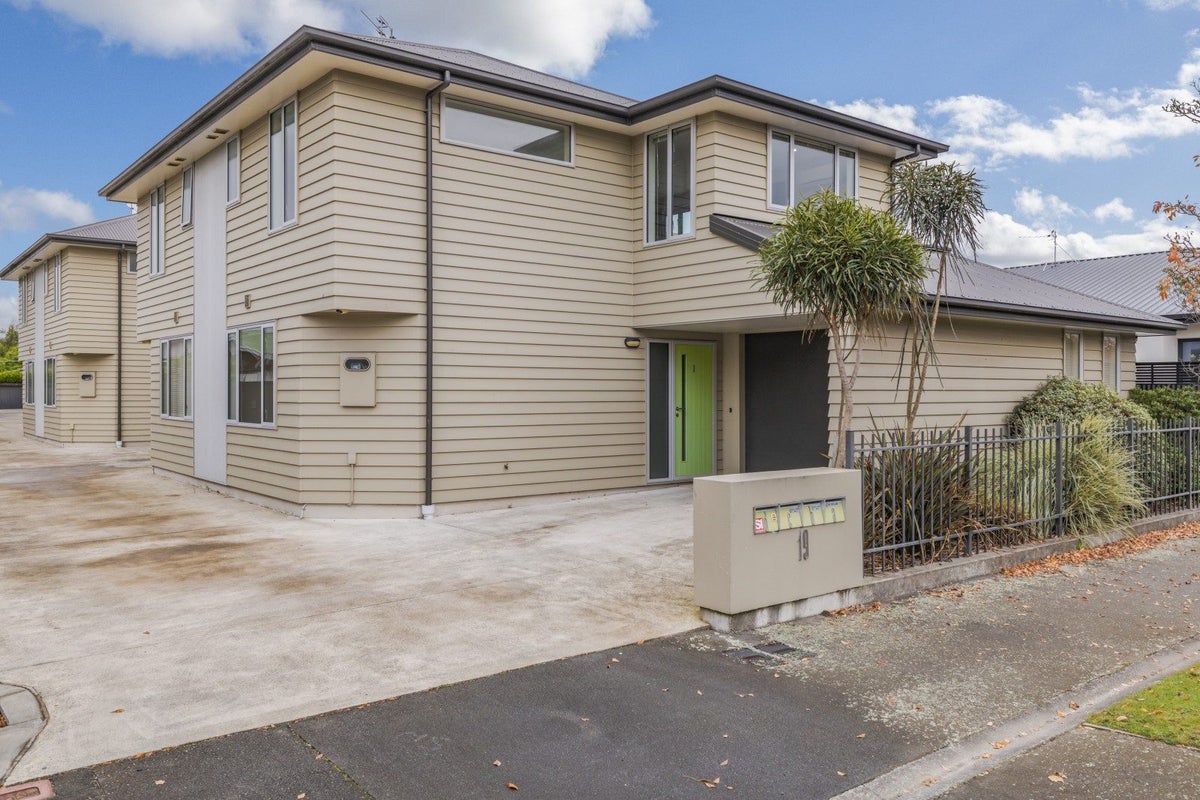 1/19 Cameron Street, Sydenham, Christchurch - Carousel 1