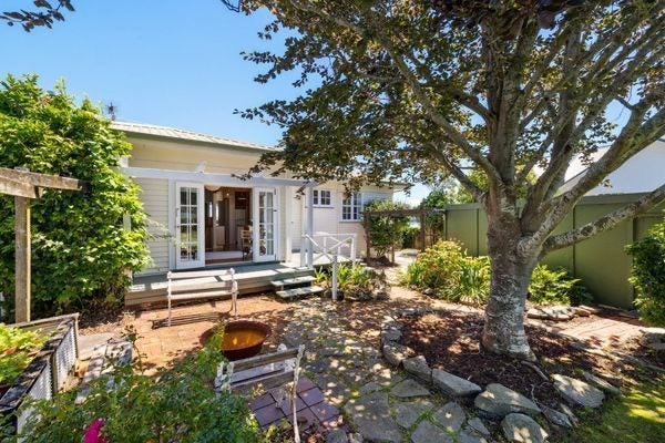 3 Marine Terrace, Bayswater, Auckland - Carousel 1