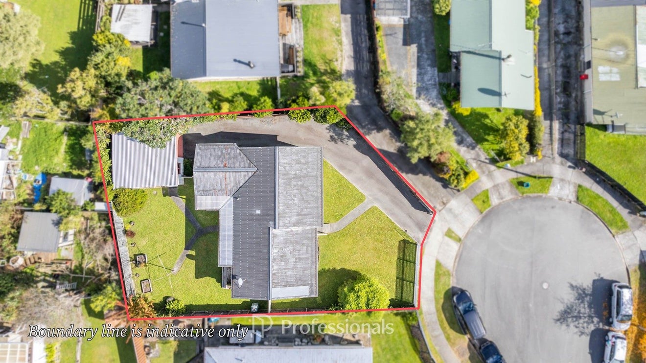 17 Beryl Grove, Birchville, Upper Hutt - Carousel 28