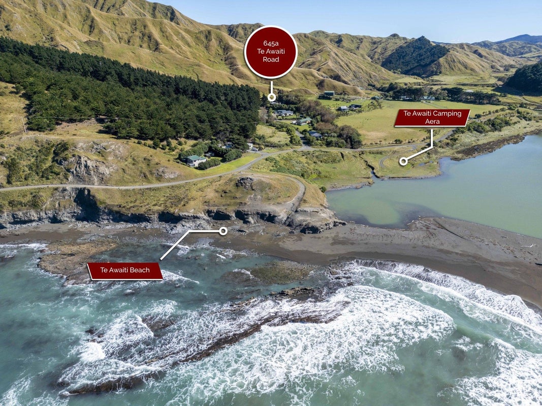 645A Te Awaiti Road, Te Awaiti, Martinborough - Carousel 1