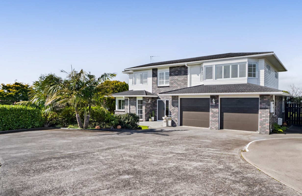 24 Culzean Grove, Bell Block, New Plymouth - Carousel 1