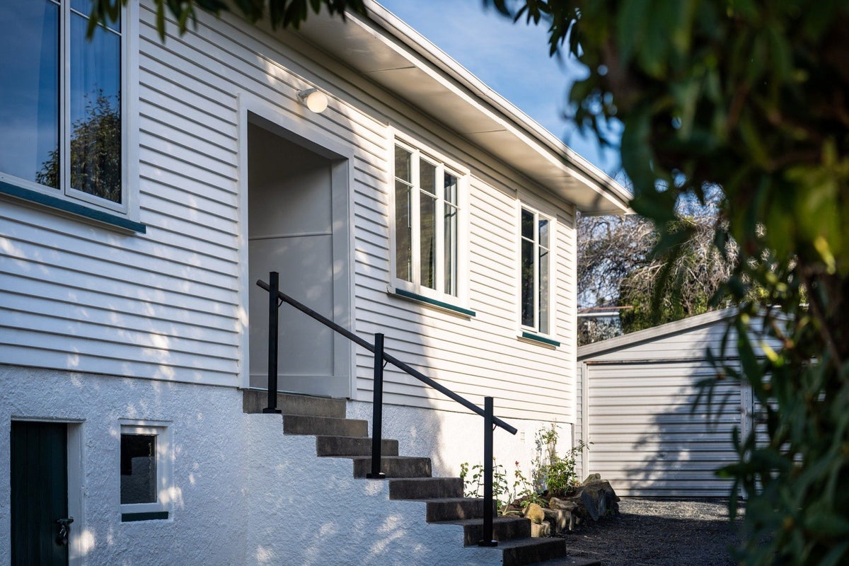 187 Shetland Street, Wakari, Dunedin - Carousel 1