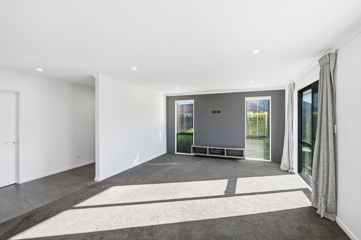 Property Valuation for 1 Winterslow Lane, Rangiora, Rangiora | Trade Me ...