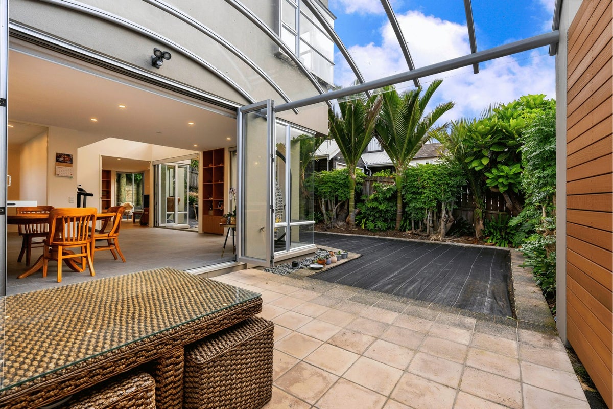 32A Selwyn Road, Epsom, Auckland - Carousel 2