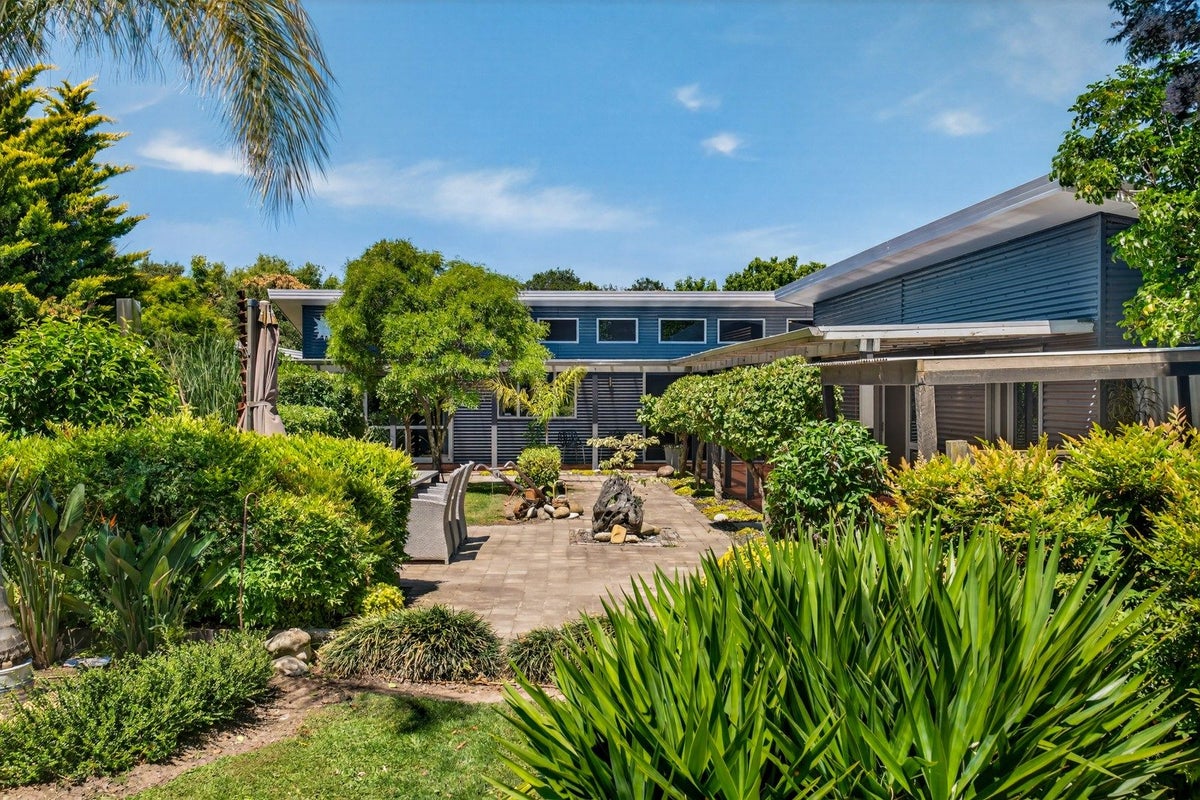 1605 Korokipo Road, Fernhill, Napier - Carousel 1