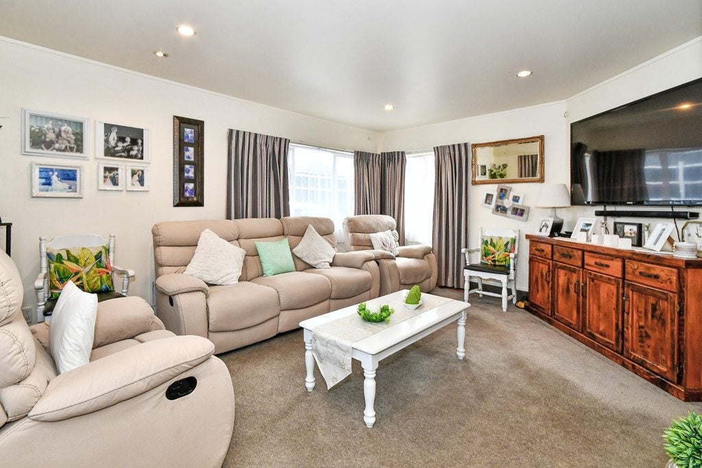 21A Tutere Road, Papatoetoe, Auckland - Carousel 2