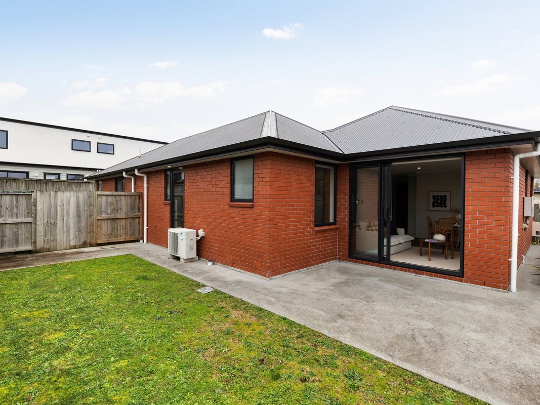 2/26 Maanihi Drive, Rototuna North, Hamilton - Carousel 2