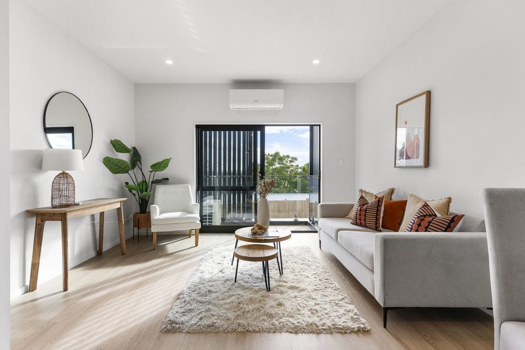12/38 Fairlands Avenue, Waterview, Auckland - Carousel 1