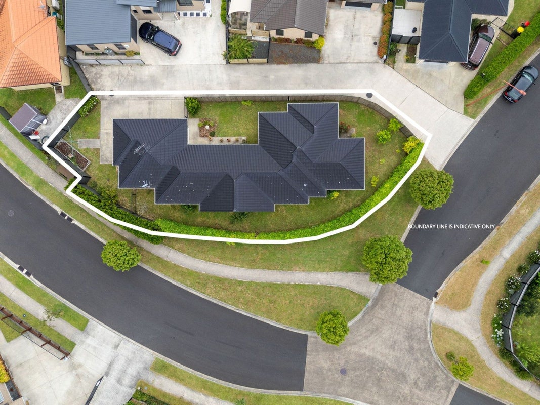 12 Stan Heather Drive, Glenview, Hamilton - Carousel 2