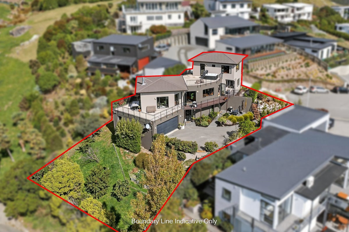 16 Stoneyridge Close, Mount Pleasant, Christchurch - Carousel 35