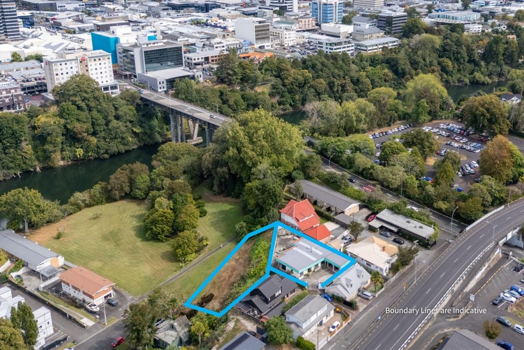 169 River Road, Hamilton East, Hamilton - Carousel 1