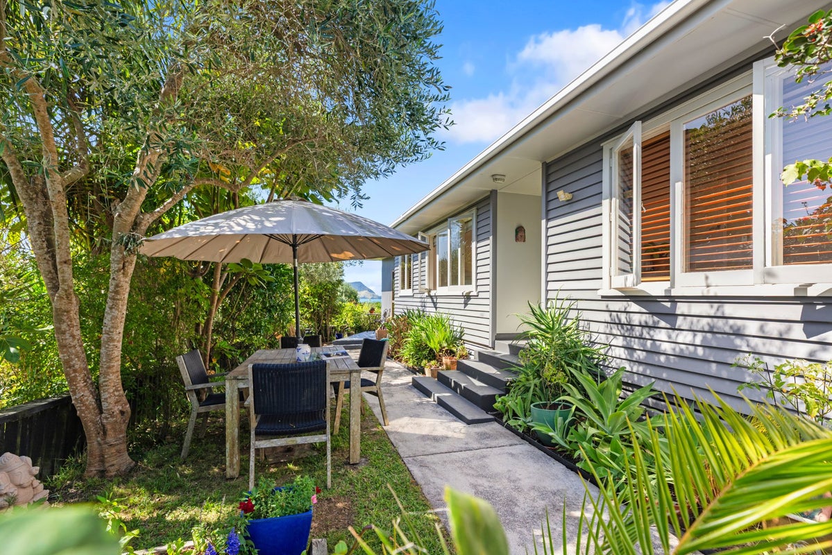 91 Pillans Road, Otumoetai, Tauranga - Carousel 1
