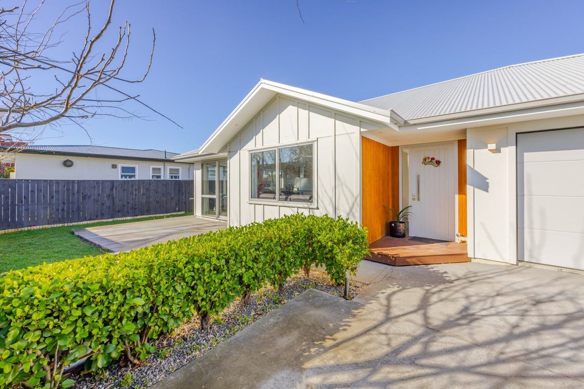 1110A St Aubyn Street East, Parkvale, Hastings - Carousel 2