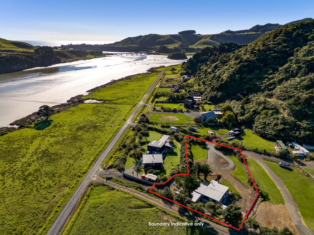 173 Te Mahoe Road, Mokau, Mōkau - Carousel 1