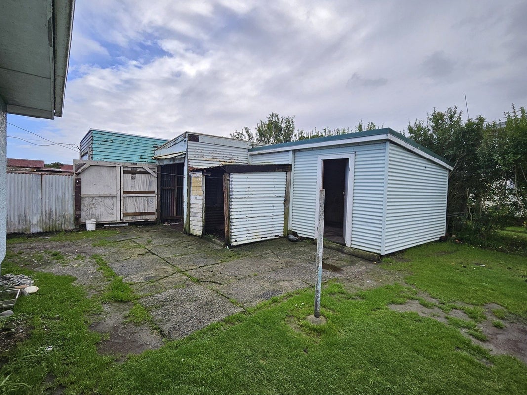 51 Nelson Quay, Cobden, Greymouth - Carousel 10