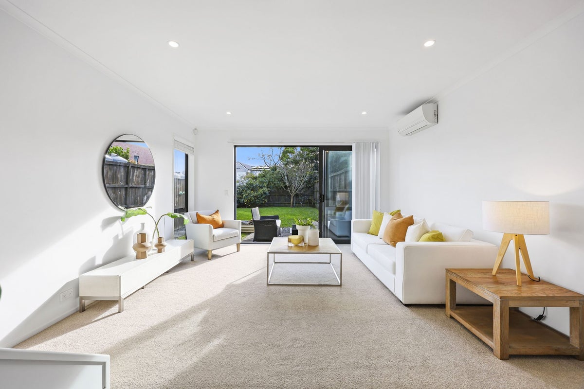 10 Flounder Road, Hobsonville, Auckland - Carousel 2
