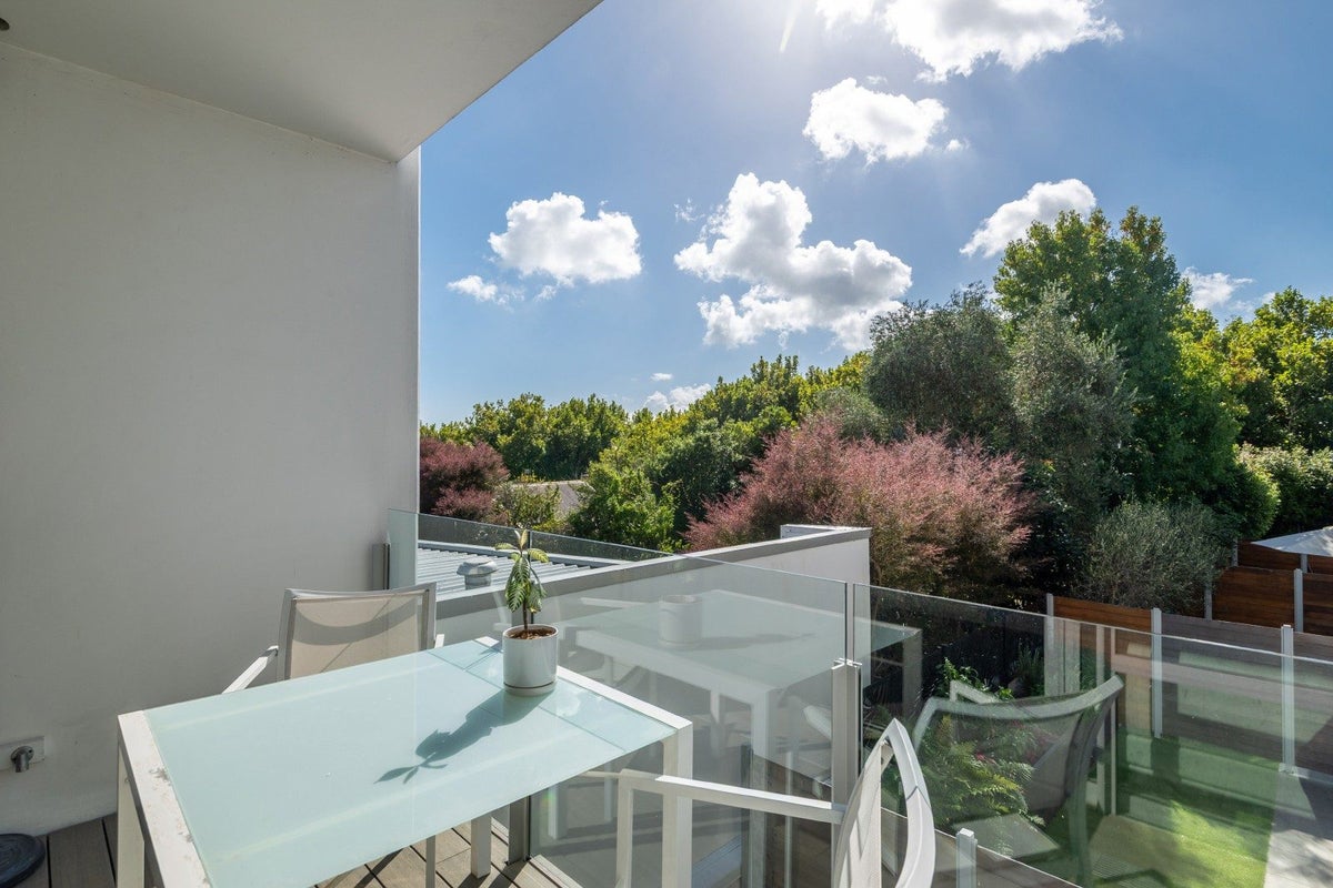 201/19 Surrey Crescent, Grey Lynn, Auckland - Carousel 2