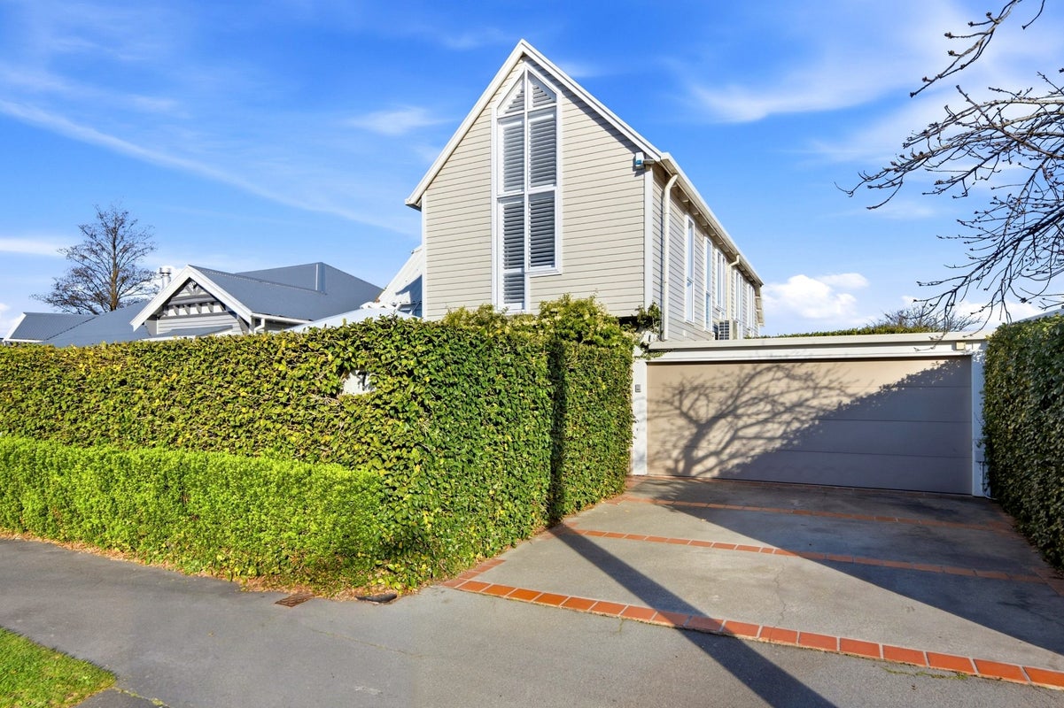 74 Office Road, Merivale, Christchurch - Carousel 19