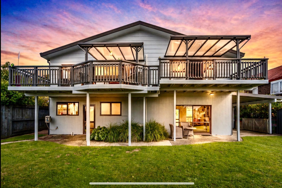 13 Houhere Place, Pukete, Hamilton - Carousel 2