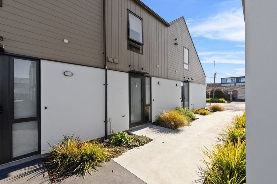 4/50 Antigua Street, Addington, Christchurch - Carousel 12