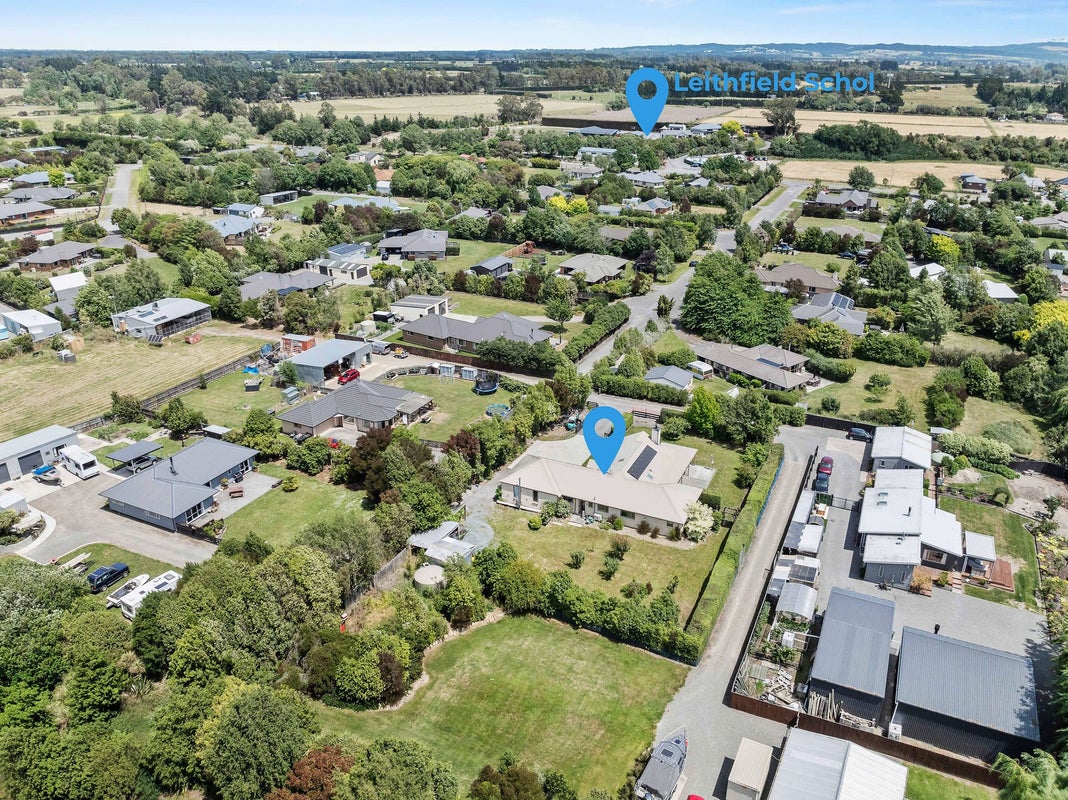 15 John Leith Place, Leithfield, Amberley - Carousel 26