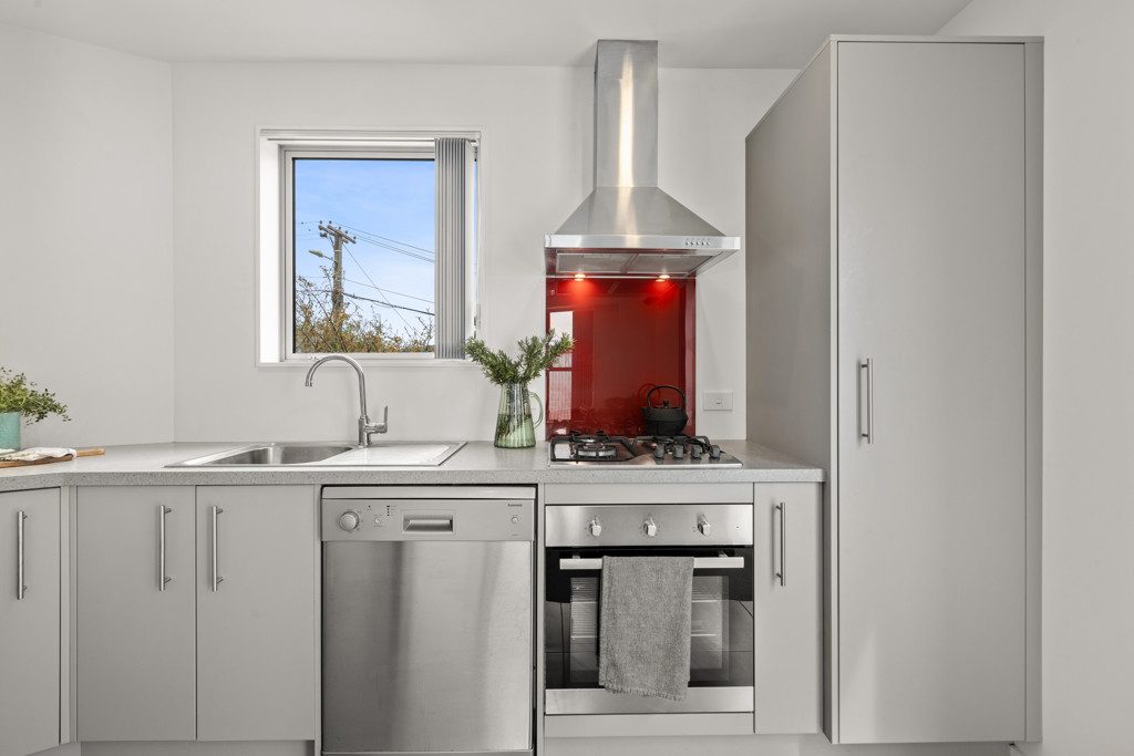 2/2 Quetta Street, Ngaio, Wellington - Carousel 1