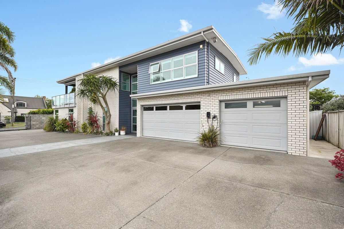 66 Rototuna Road, Rototuna, Hamilton - Carousel 2