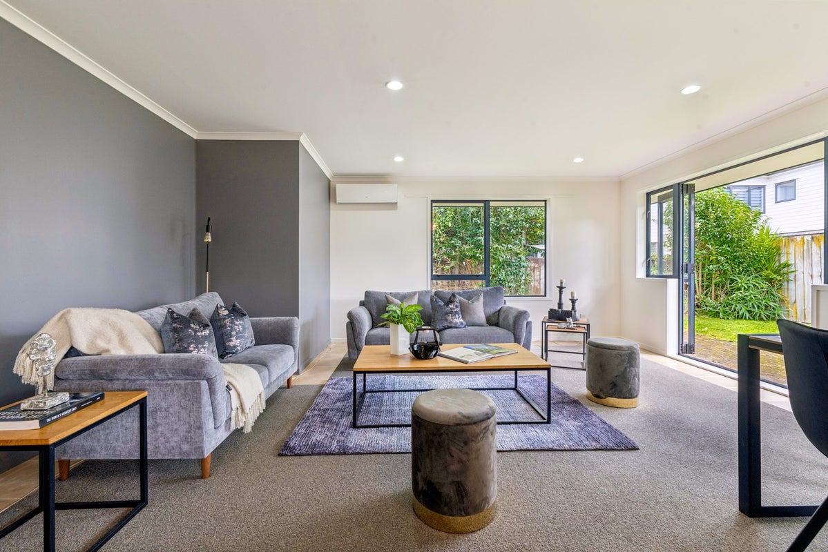 75A Clevedon Road, Papakura, Papakura - Carousel 1