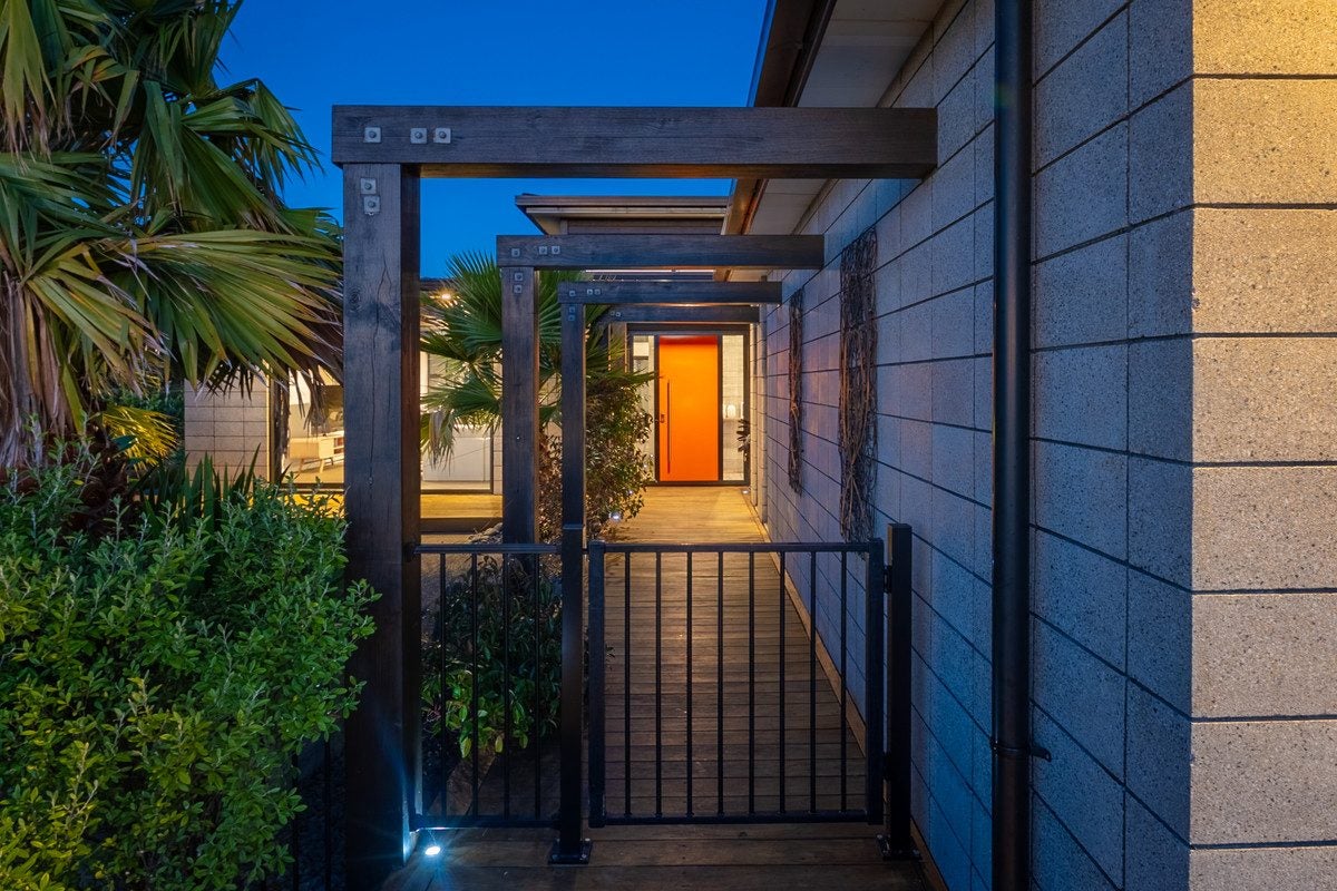 9 Te Heke Place, Waikanae, Waikanae - Carousel 1