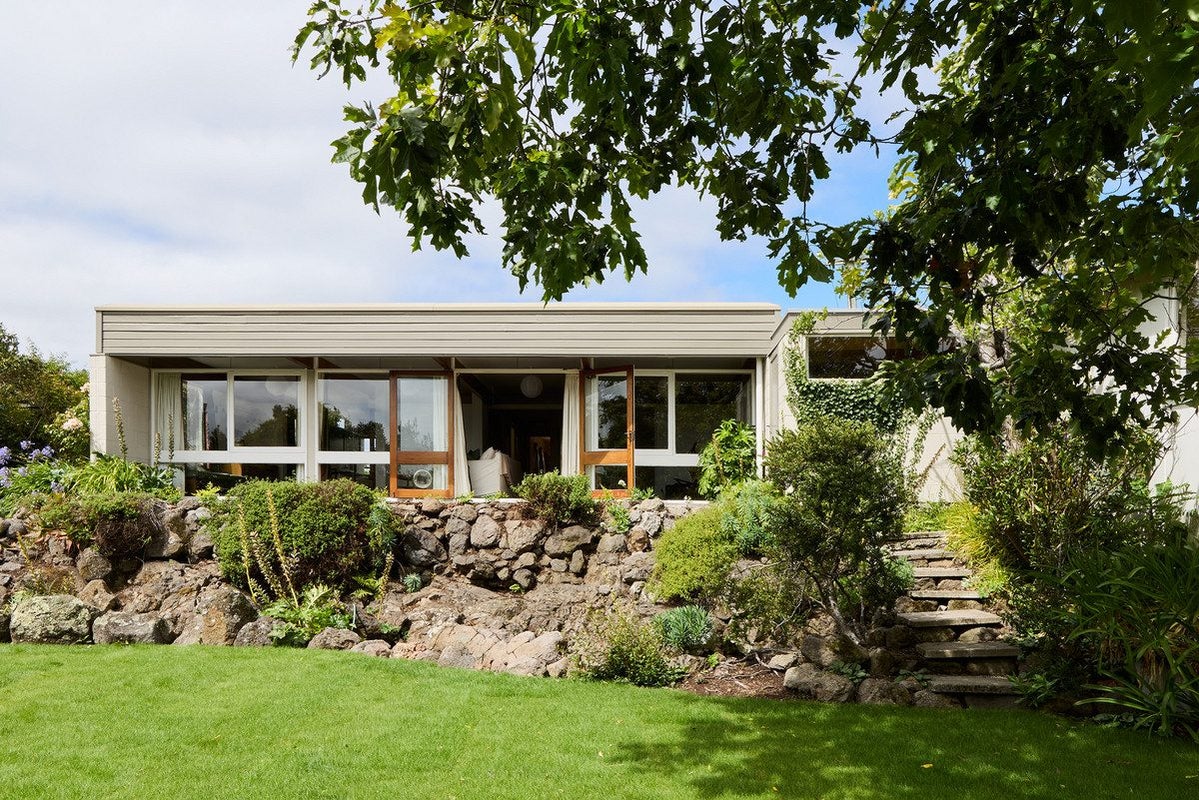 110 Huntsbury Avenue, Huntsbury, Christchurch - Carousel 1