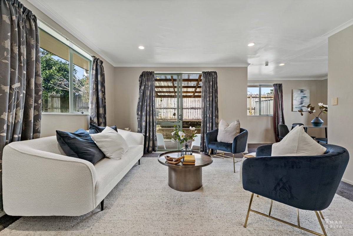 6 Serenity Place, Otara, Auckland - Carousel 2
