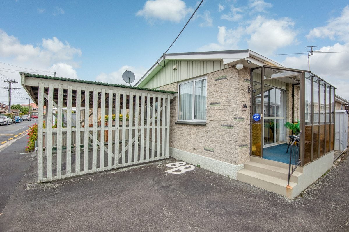8A Arney Street, South Dunedin, Dunedin, Otago - Carousel 1