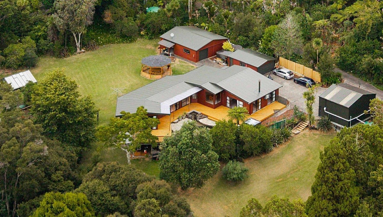 78 Opanuku Road, Henderson Valley, Auckland - Carousel 1