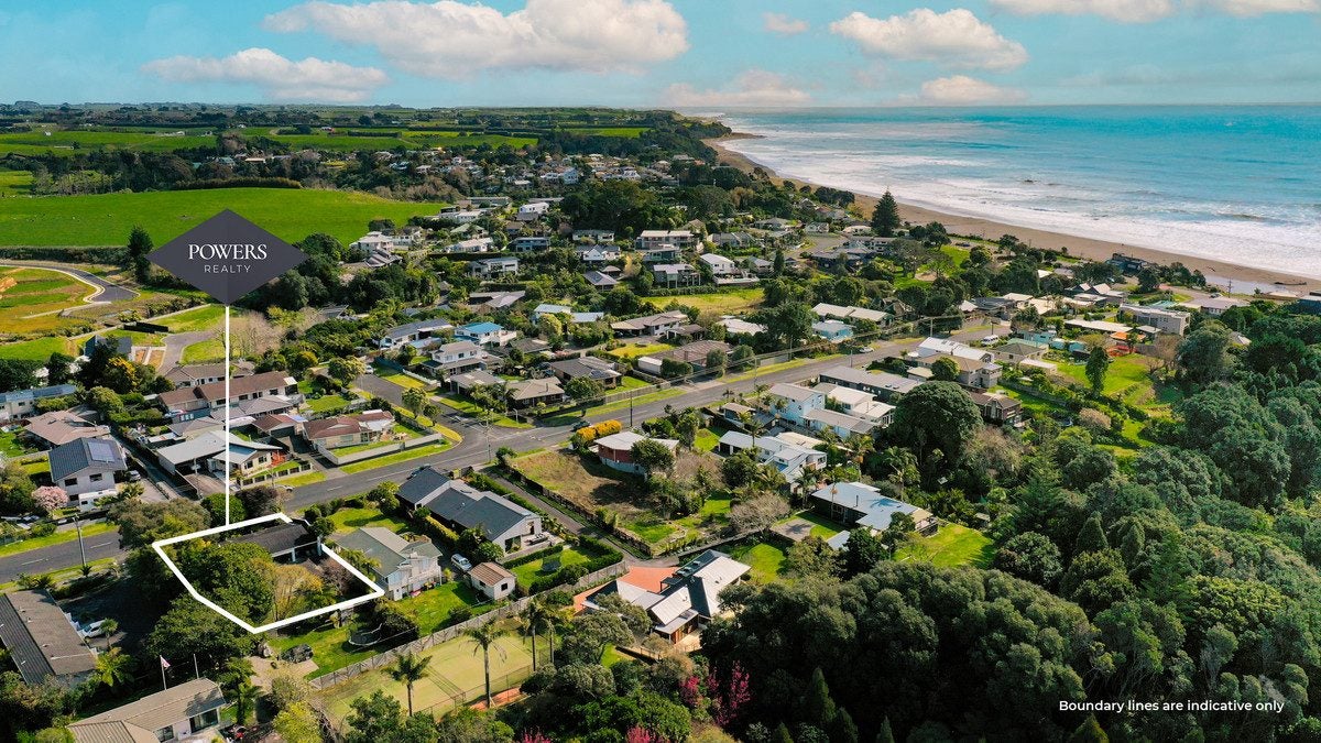 51 Wairau Road, Oakura, Oakura - Carousel 2