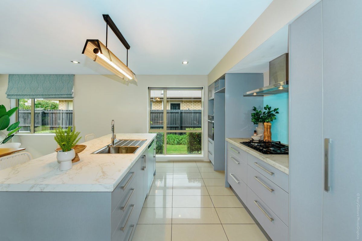 12 Catkins Lane, Mairehau, Christchurch - Carousel 2