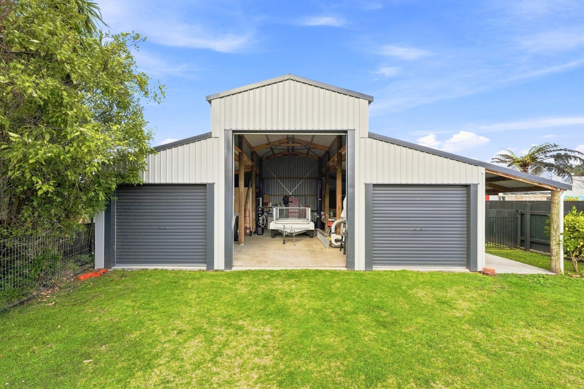 11 Spier Street, Aramoho, Whanganui - Carousel 2