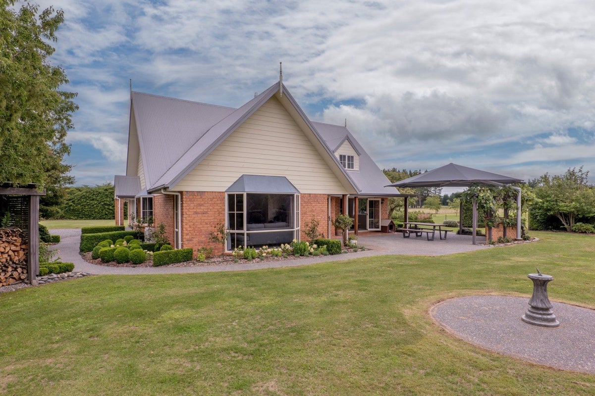 973 Hoskyns Road, Christchurch - Carousel 1