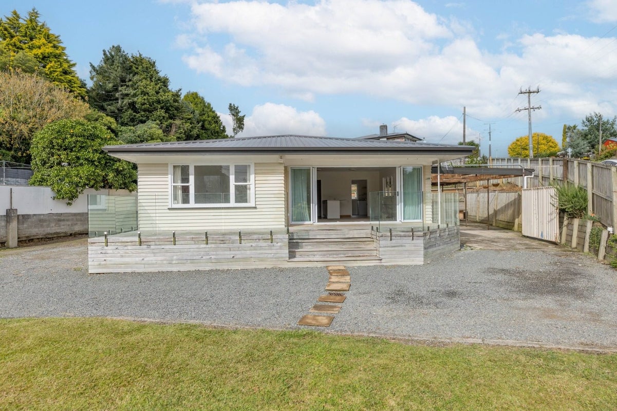 26 Riverview Street, Putaruru - Carousel 1