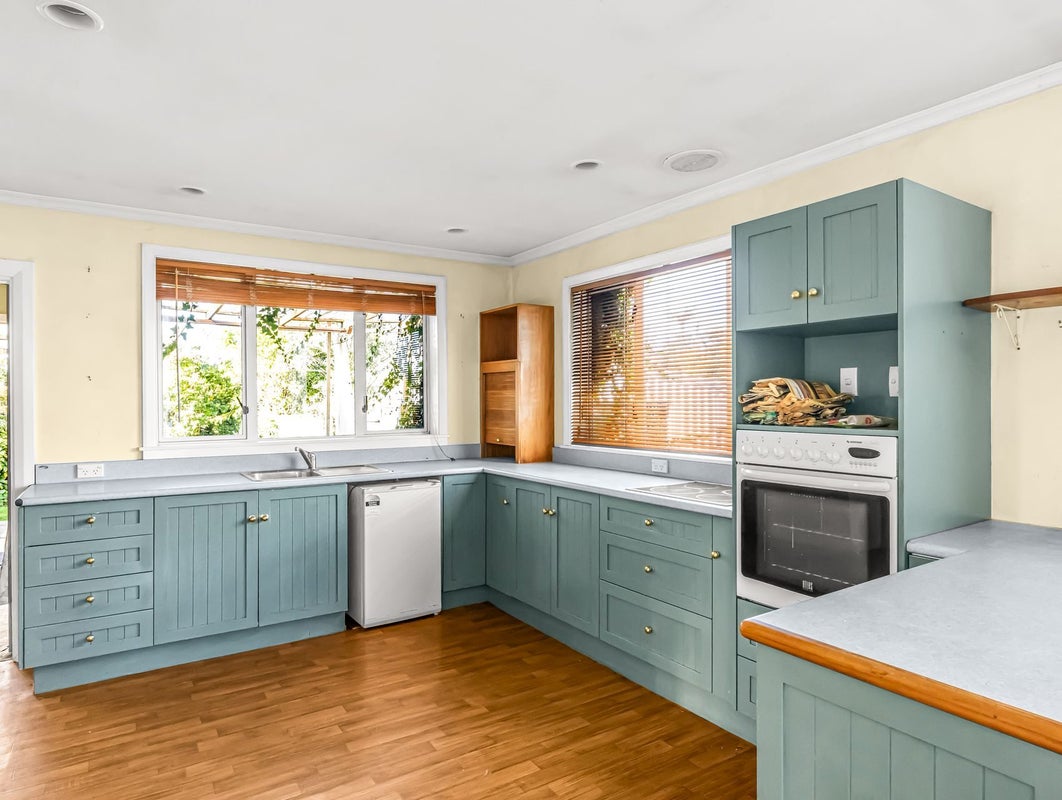 35 Queen Street, Westport, Westport - Carousel 2