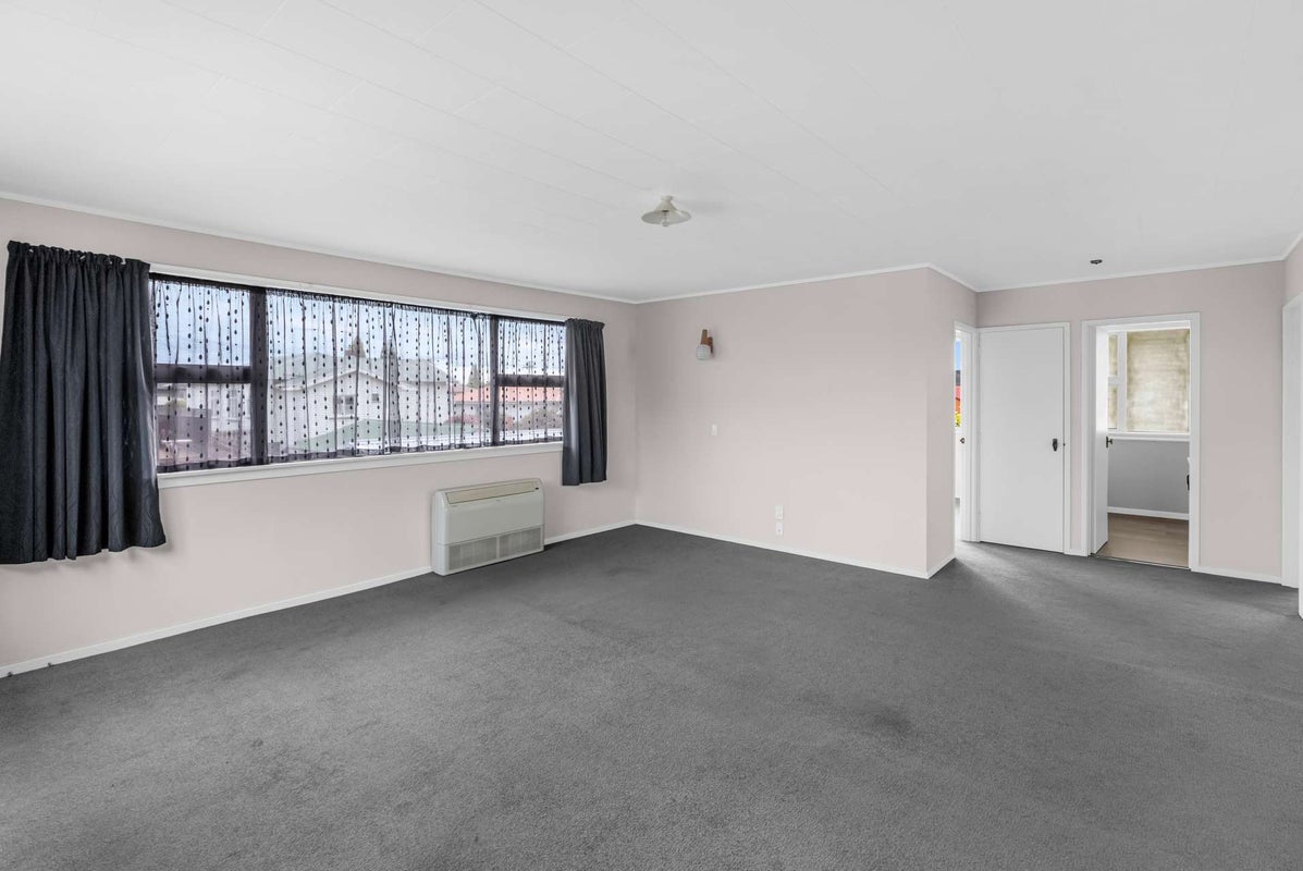 2A Milton Street, Gore, Gore - Carousel 2