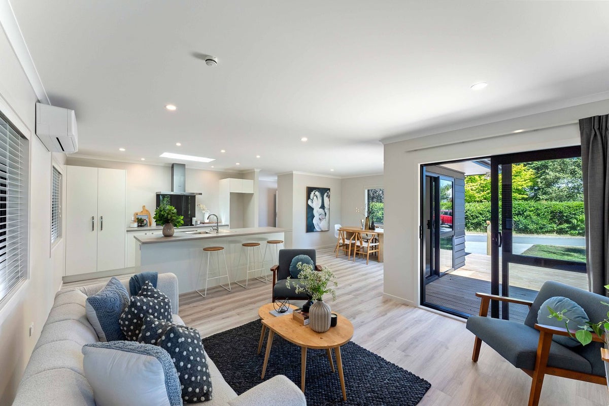 62 Awanui Drive, Waikanae, Waikanae - Carousel 2