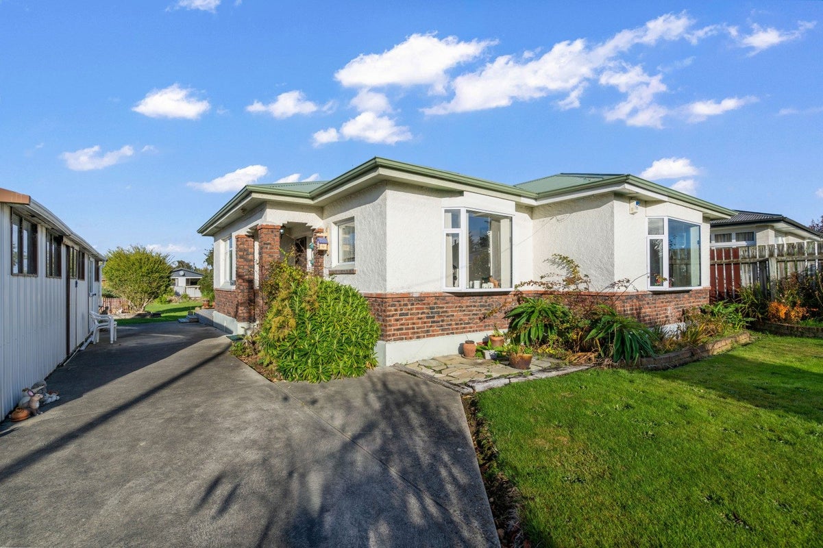 41 Galway Street, Grasmere, Invercargill - Carousel 1