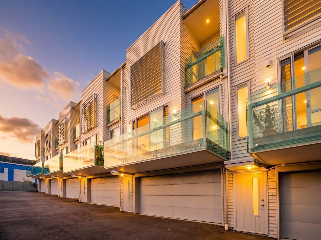 19B Scanlan Street, Grey Lynn, Auckland - Carousel 1
