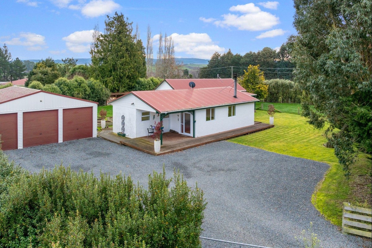 913 Tuapeka Mouth Road, Tuapeka Mouth, Balclutha - Carousel 1