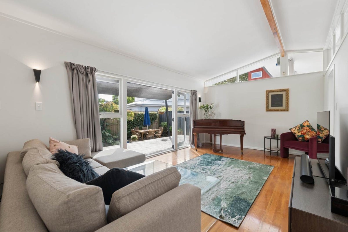11A Jefferson Street, Glendowie, Auckland - Carousel 2