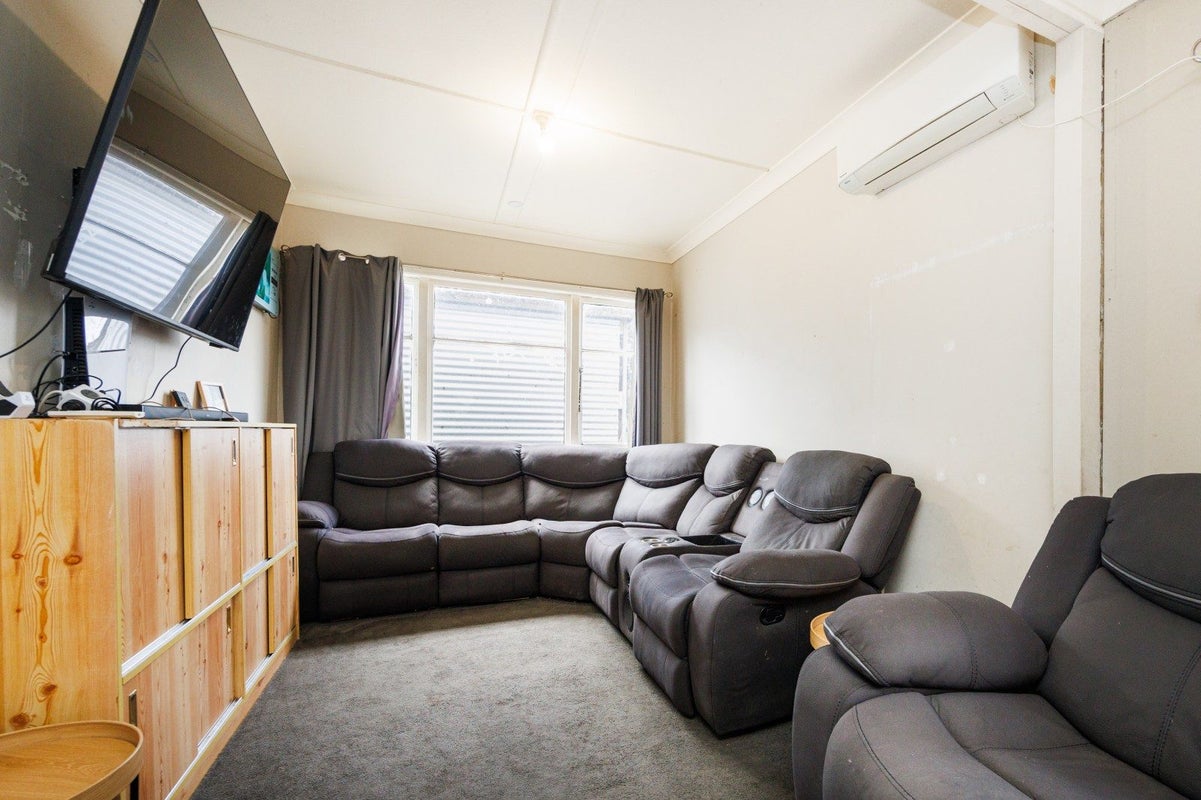 541 Tane Road, Opiki, Palmerston North - Carousel 2