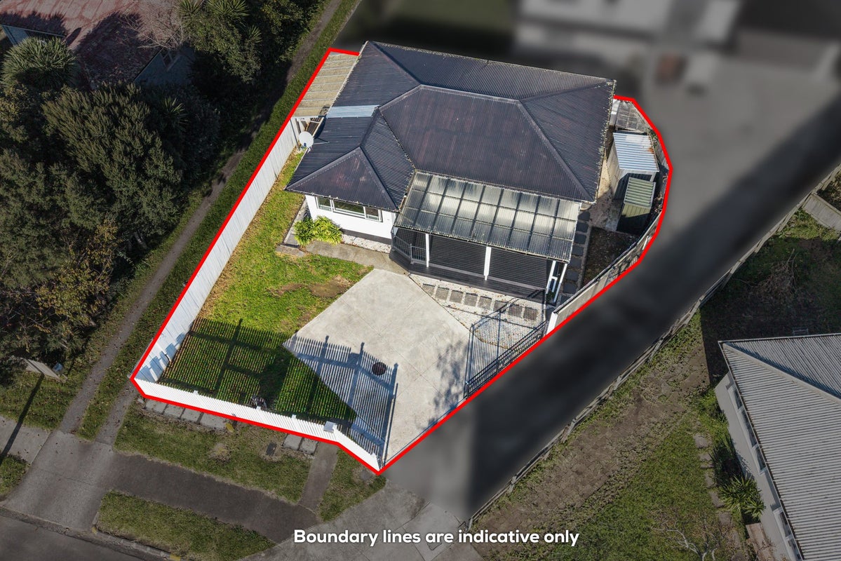 14 Harrow Place, Manurewa, Auckland - Carousel 1