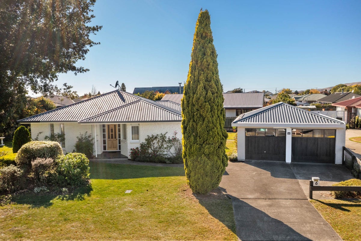 6 Westhaven Place, Redwoodtown, Blenheim - Carousel 1