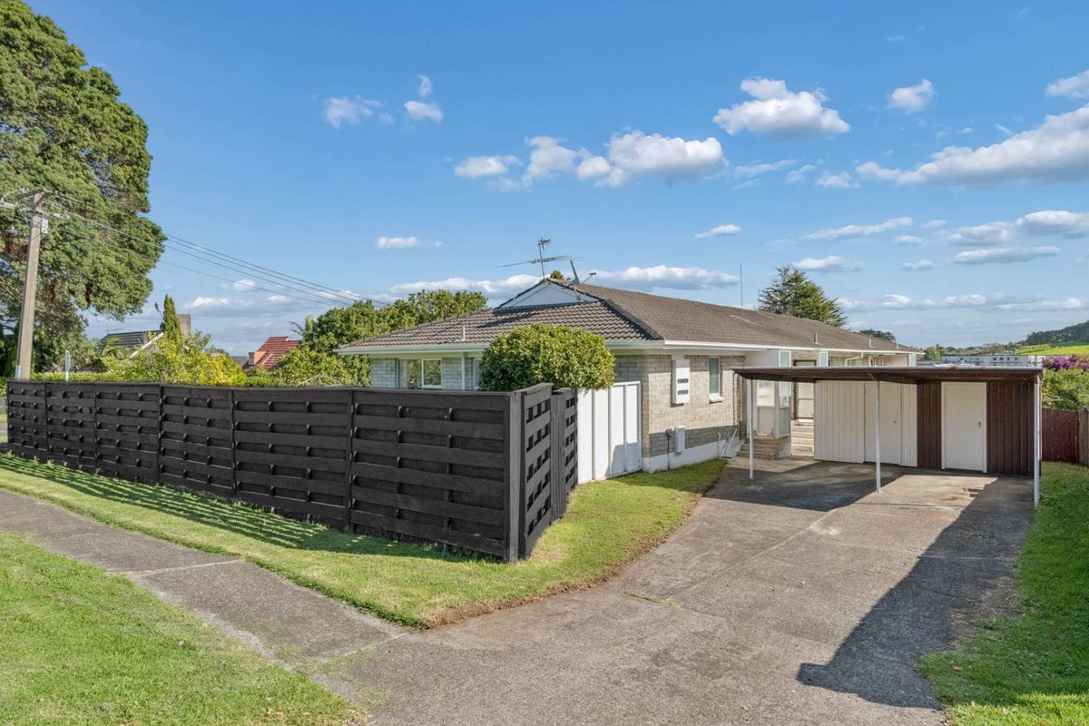 4/56 Pilkington Road, Mount Wellington, Auckland - Carousel 1